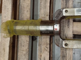 Вилка в сборе Liebherr 93501598